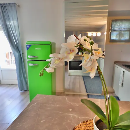 Appartement Bright House In Old Town Desenzano Desenzano del Garda